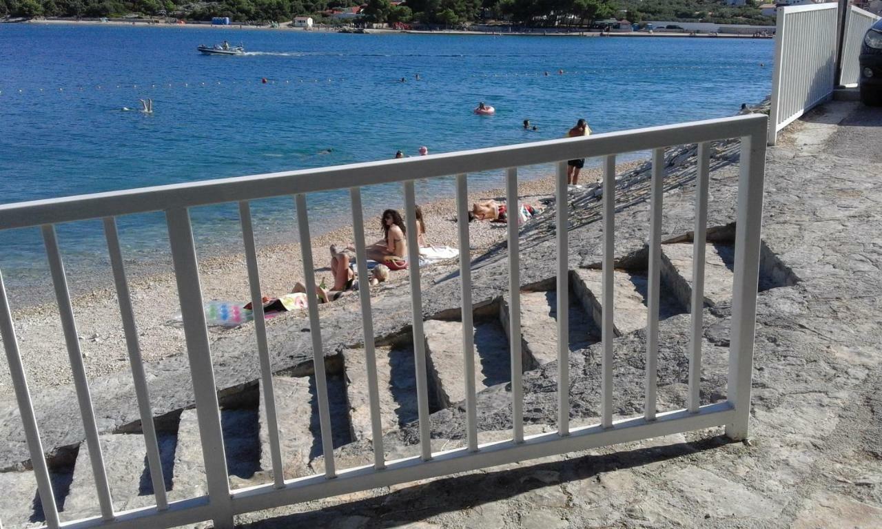 Apartman "Tatjana" Jezera Dış mekan fotoğraf