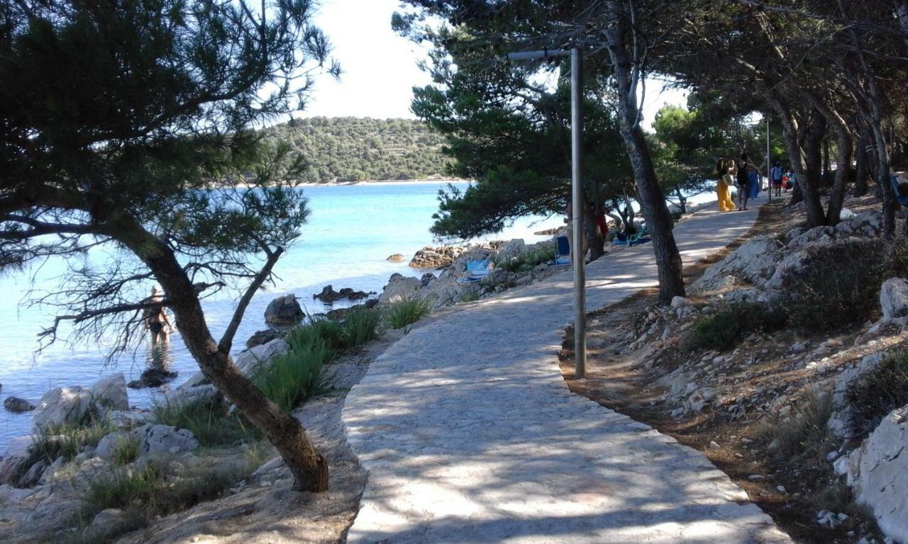 Apartman "Tatjana" Jezera Dış mekan fotoğraf