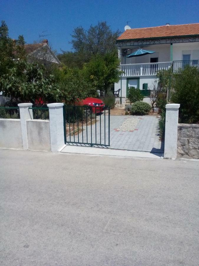 Apartman "Tatjana" Jezera Dış mekan fotoğraf
